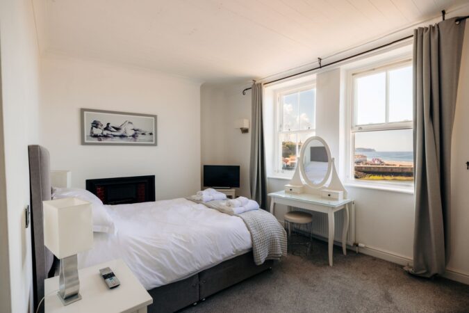 Captain's Quarters, Whitby. Sea views from master bedroom