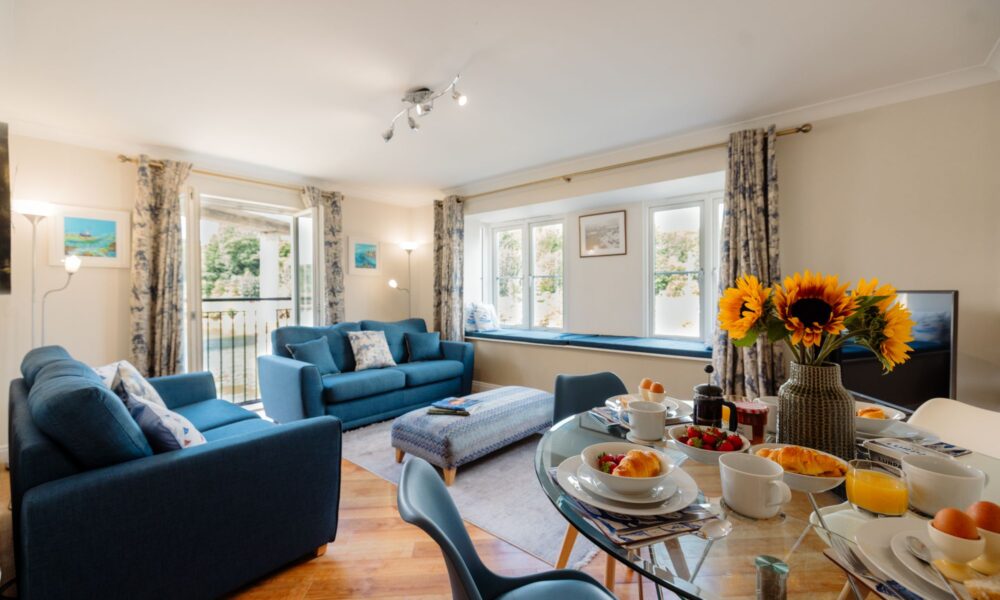 Sandy Bottoms, Whitby