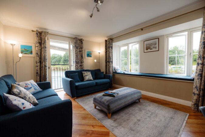 Sandy Bottoms, Whitby